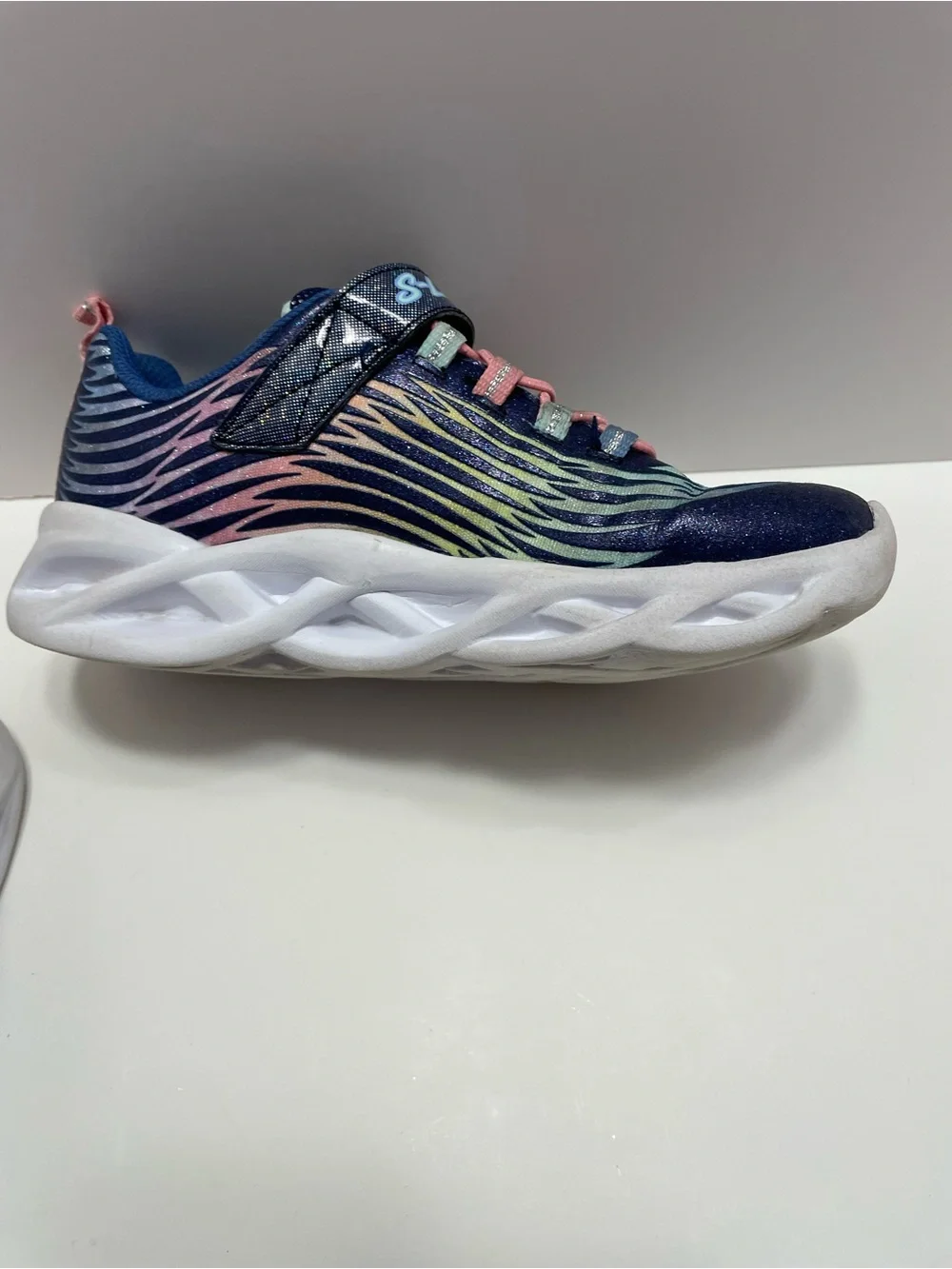 Skechers Kids Light-Up Zebra Wave Sneakers - Navy/Blue/Pink
